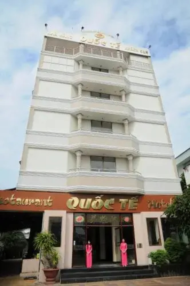 QUỐC TẾ Hotel