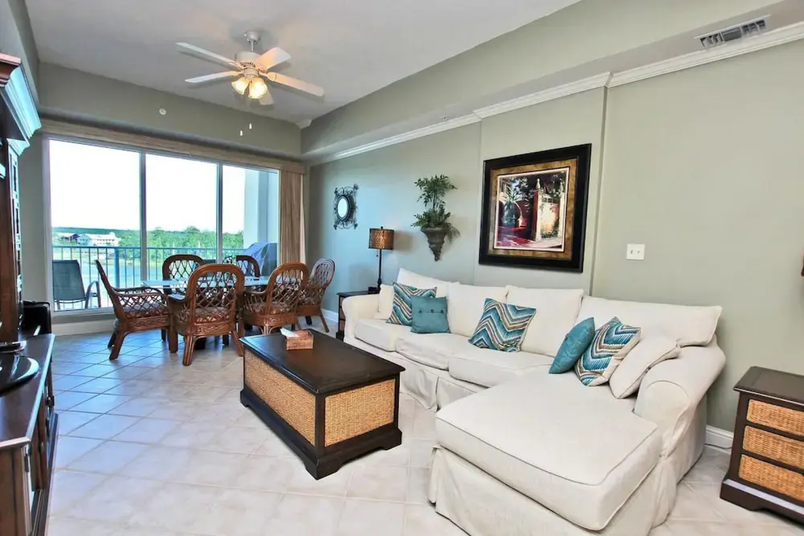 Wharf 405 - 2 Br condo