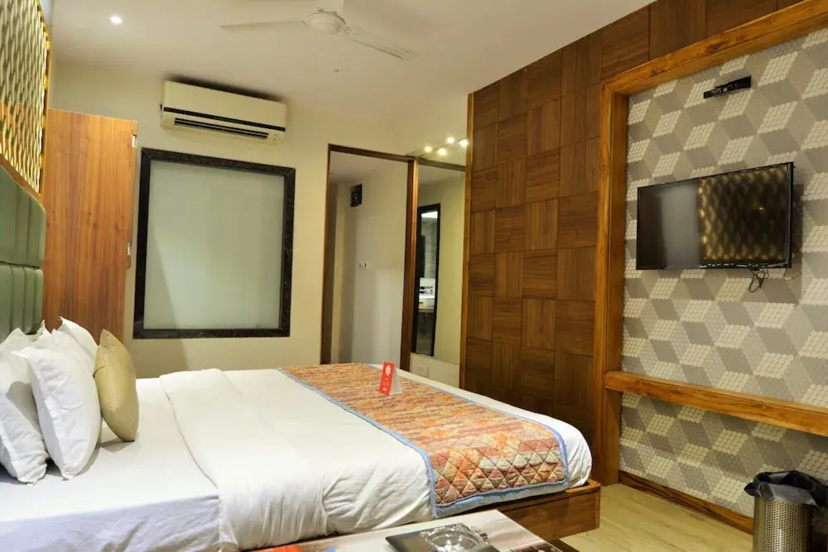 OYO 1389 Hotel Relax Inn