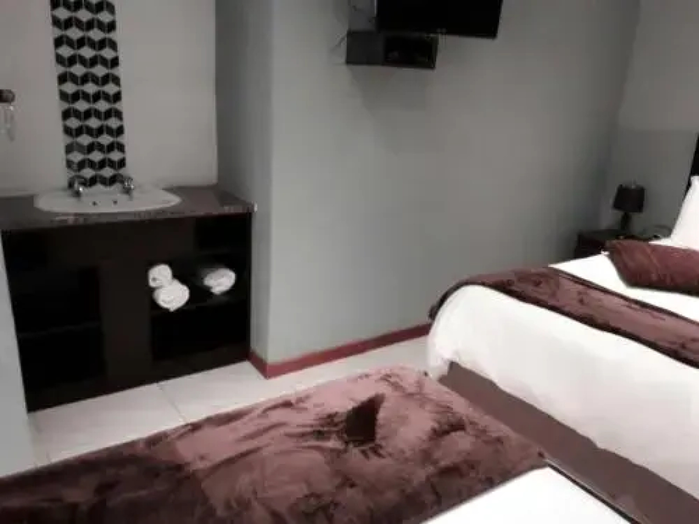 Tukha Guesthouse