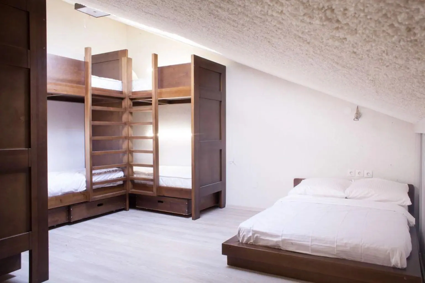 Sweet Home Hostel