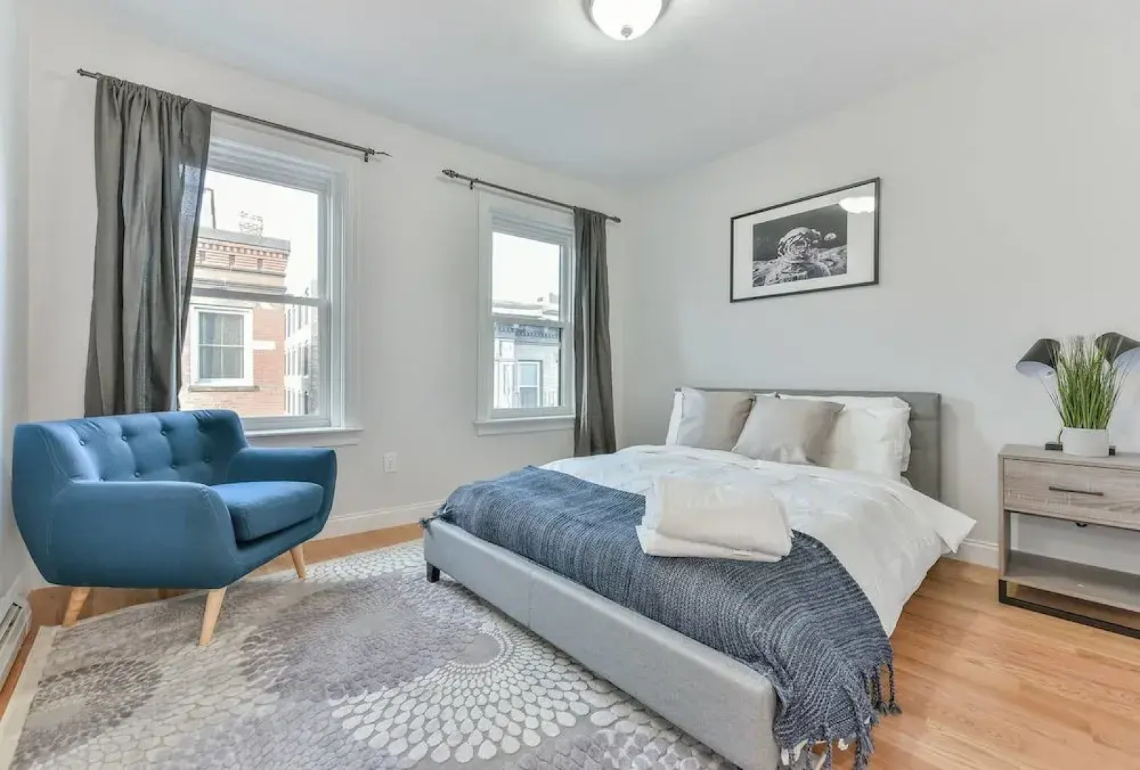 Modern 4br/2ba Condo in North End by Domio