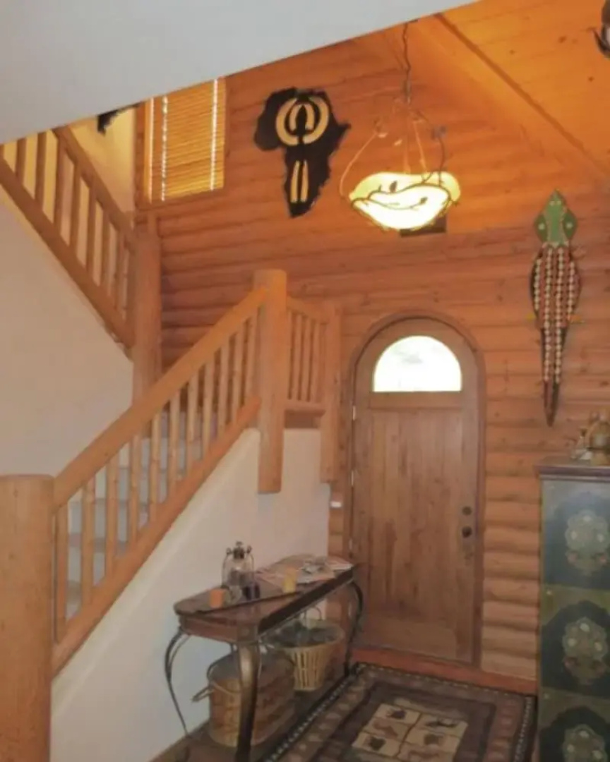 Forest Glen Lodge