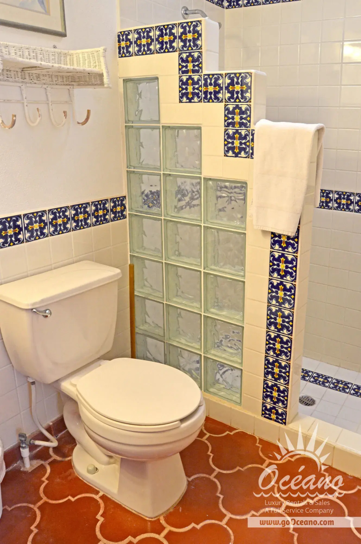 Casita de Paz by RedAwning