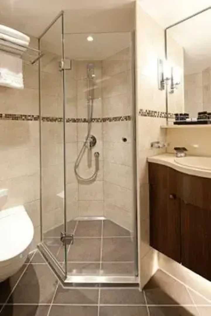 Crossgates Hotelship 4 Star - Hafen - Neuss