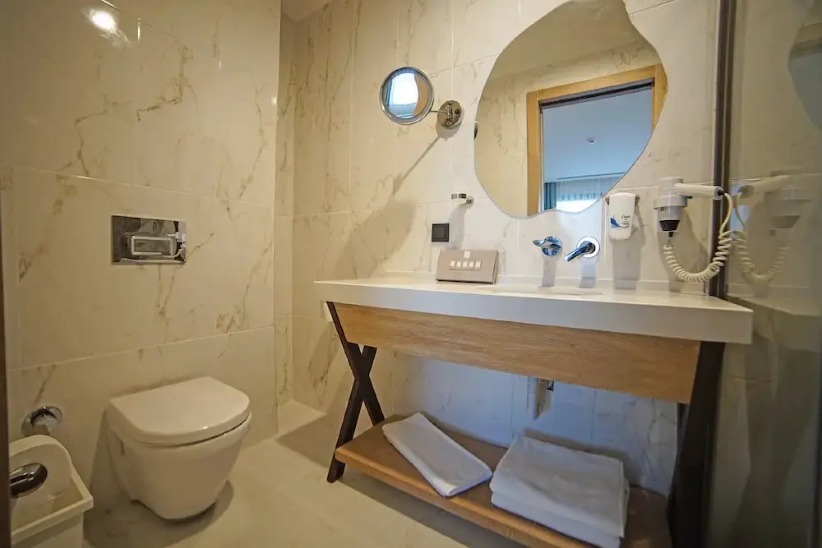 Tastan Konak Otel