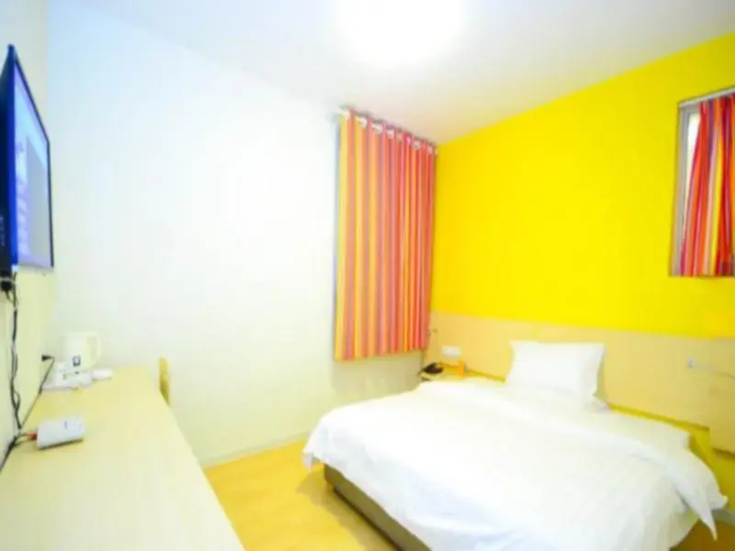 7 Days Inn (Pizhou Railway Station) (Currently unavailable)