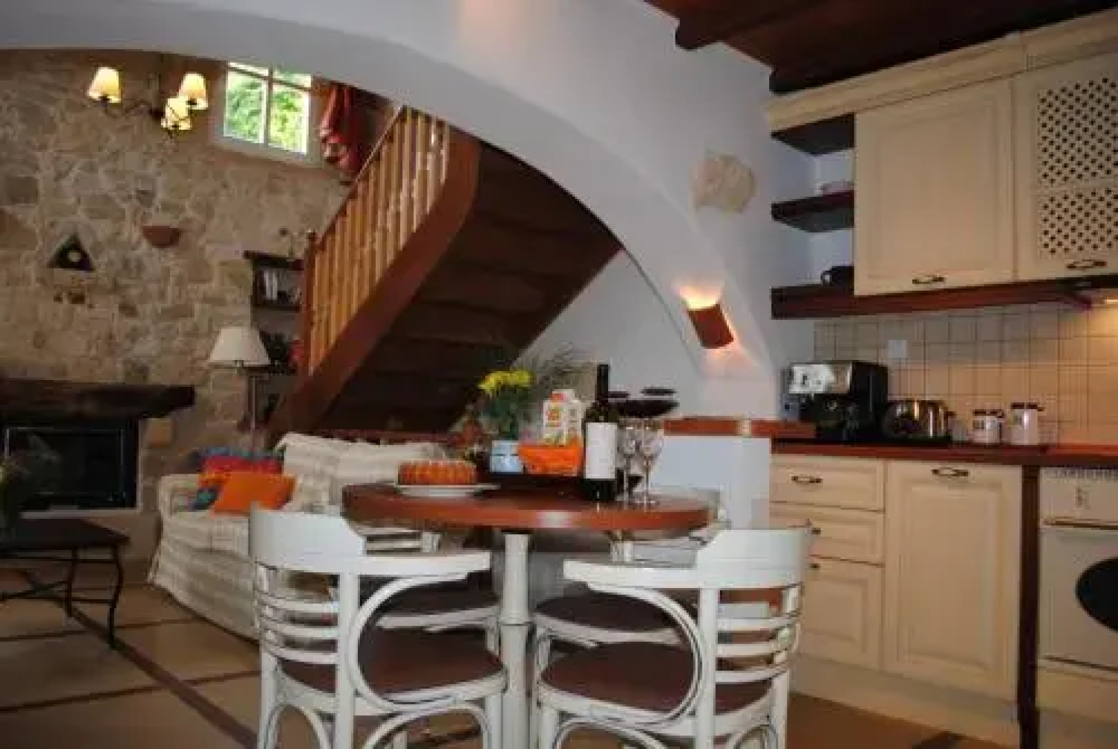 Rock House's Villa Melody