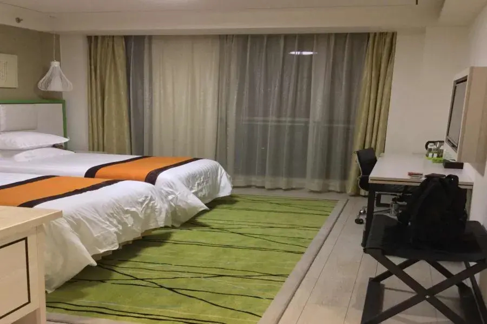Yuyao New Century Manju Hotel South Nanlei Road