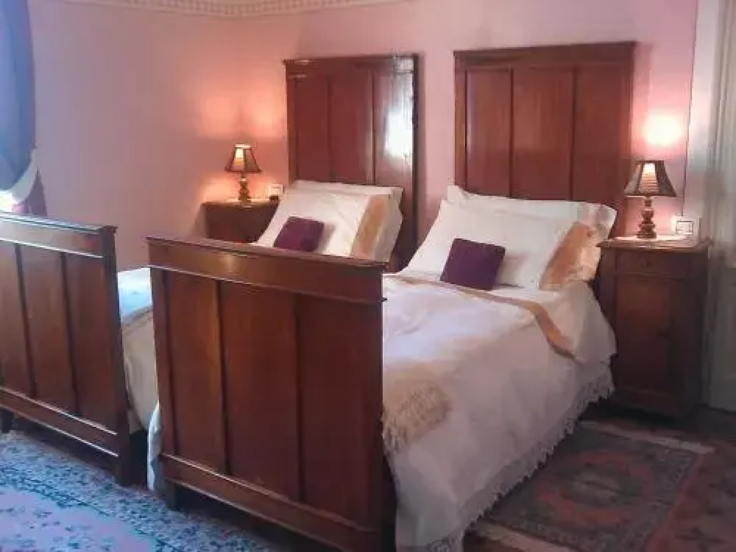 White Lady Bed and Breakfast