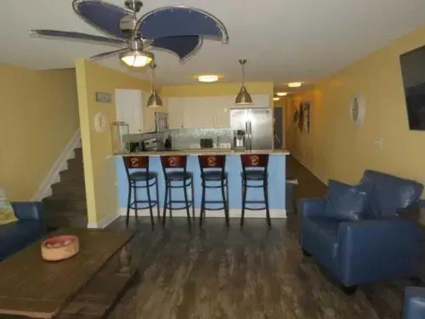 Put-in-Bay Waterfront Condo #208