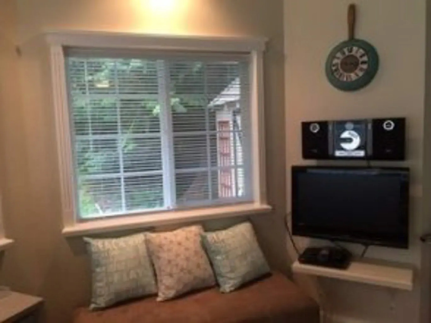 River Rock Cottage Rental