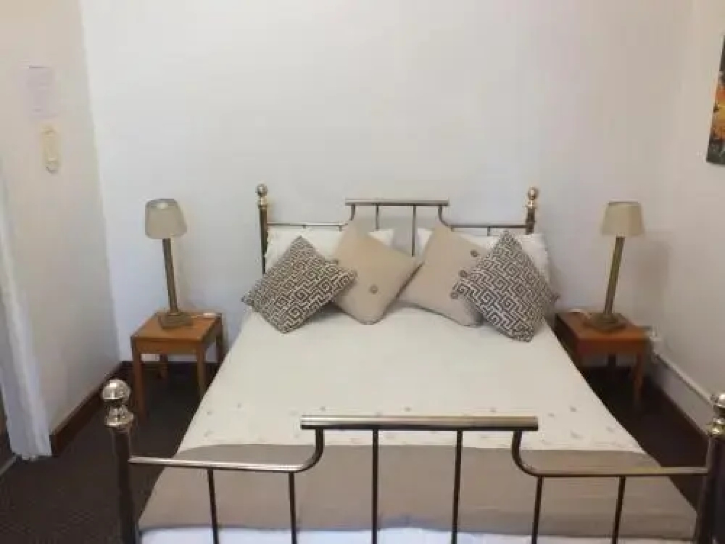 Ashtonville Terraces Guesthouse