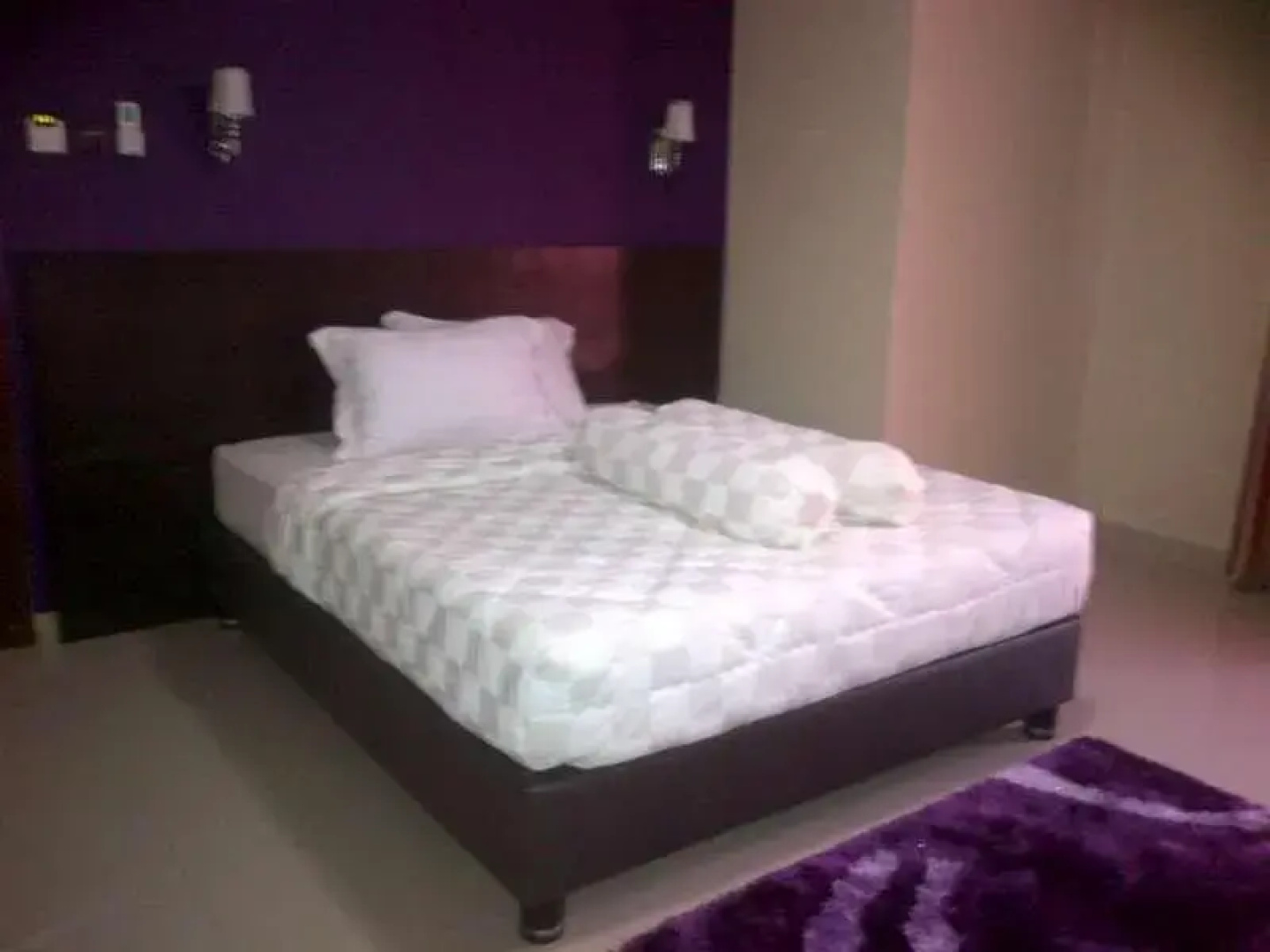 Erin Int Hotel