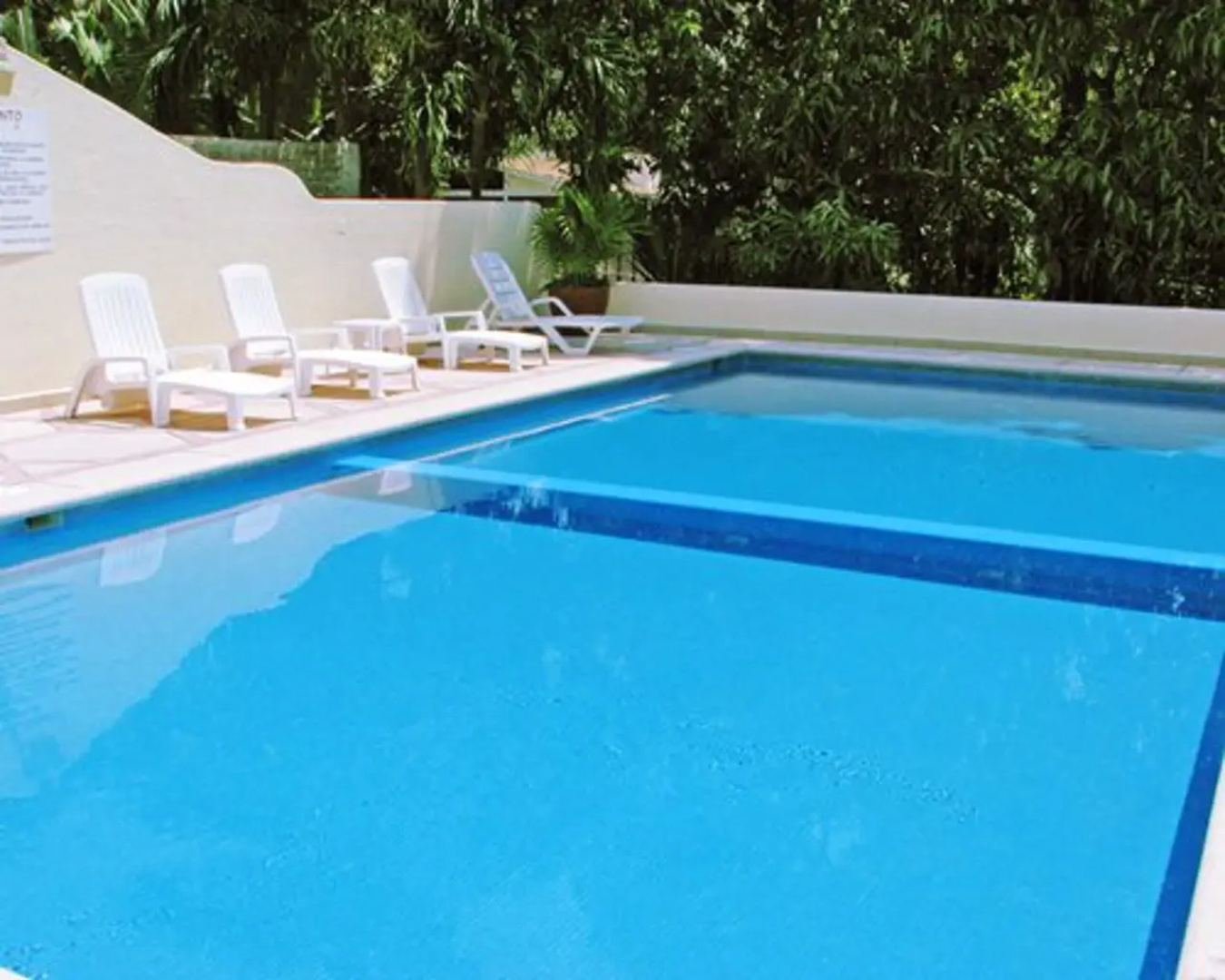 Hotel & Club Aladino`s