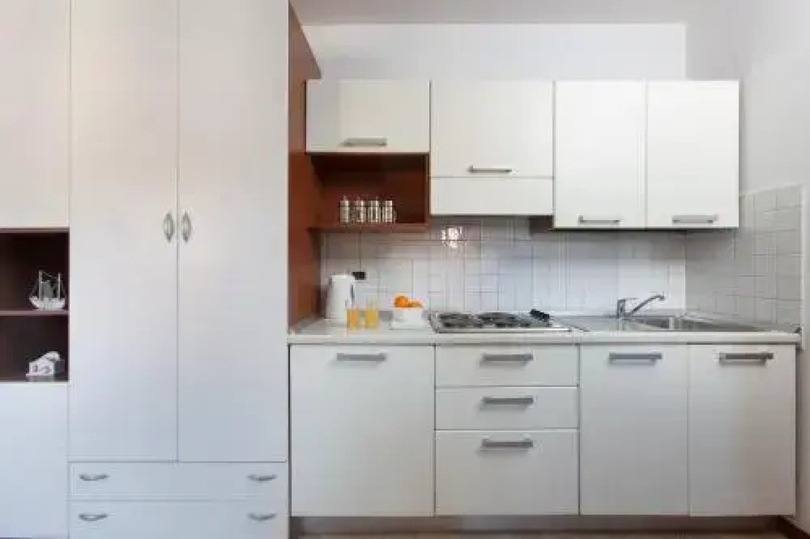 Al Porto Suites