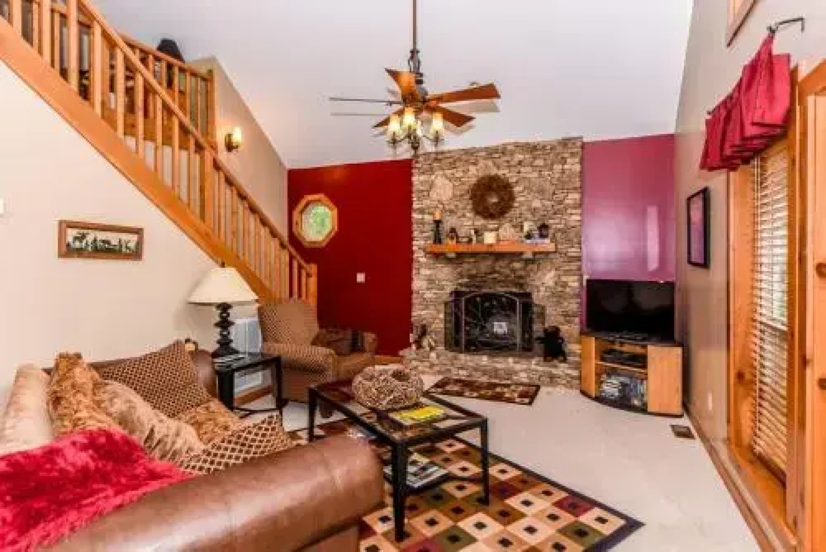 Hibernation Station - 1 Br home by RedAwning
