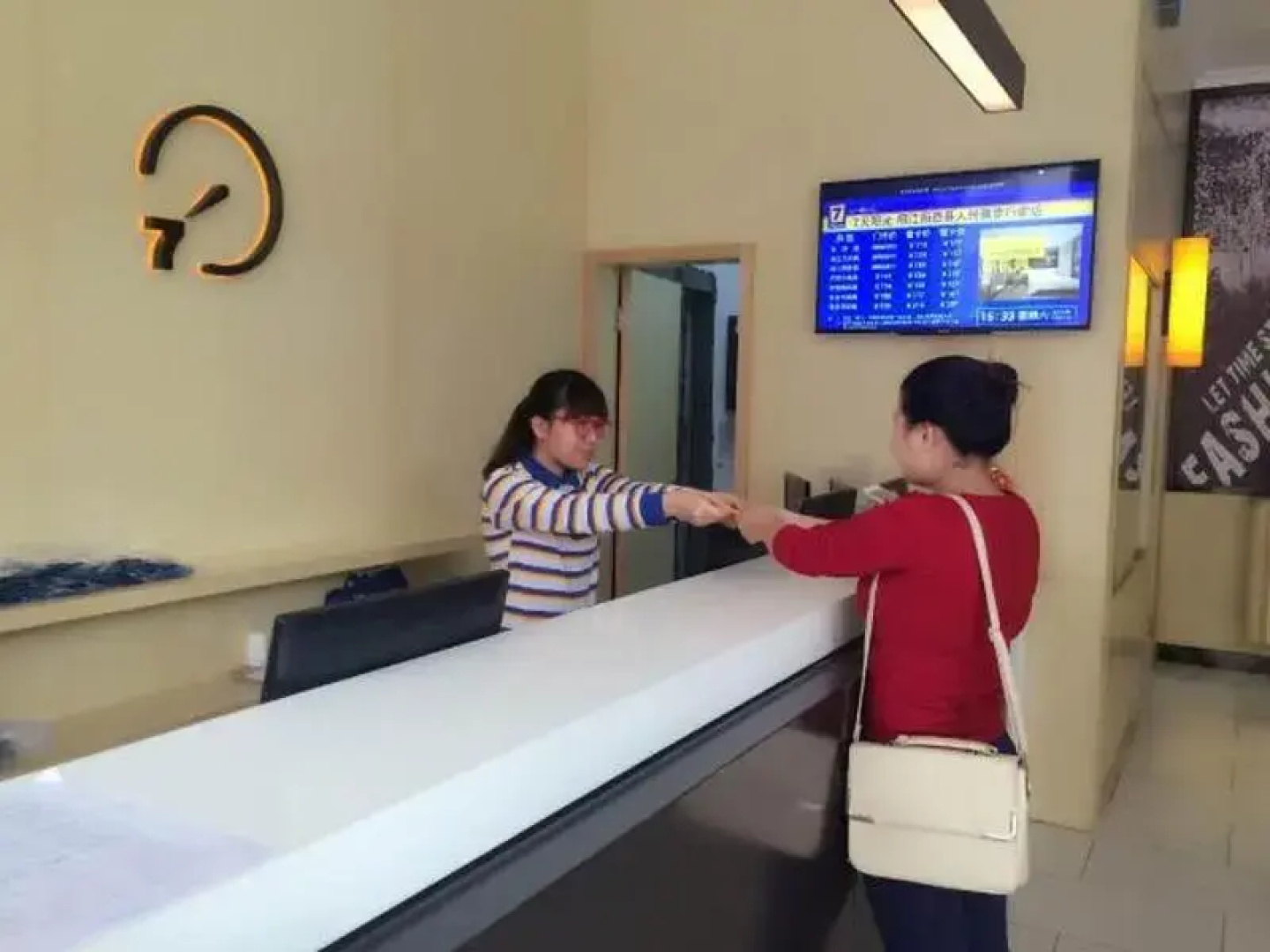 7 Days Inn Yangjiang Yangxi Pedestrian Street Branch