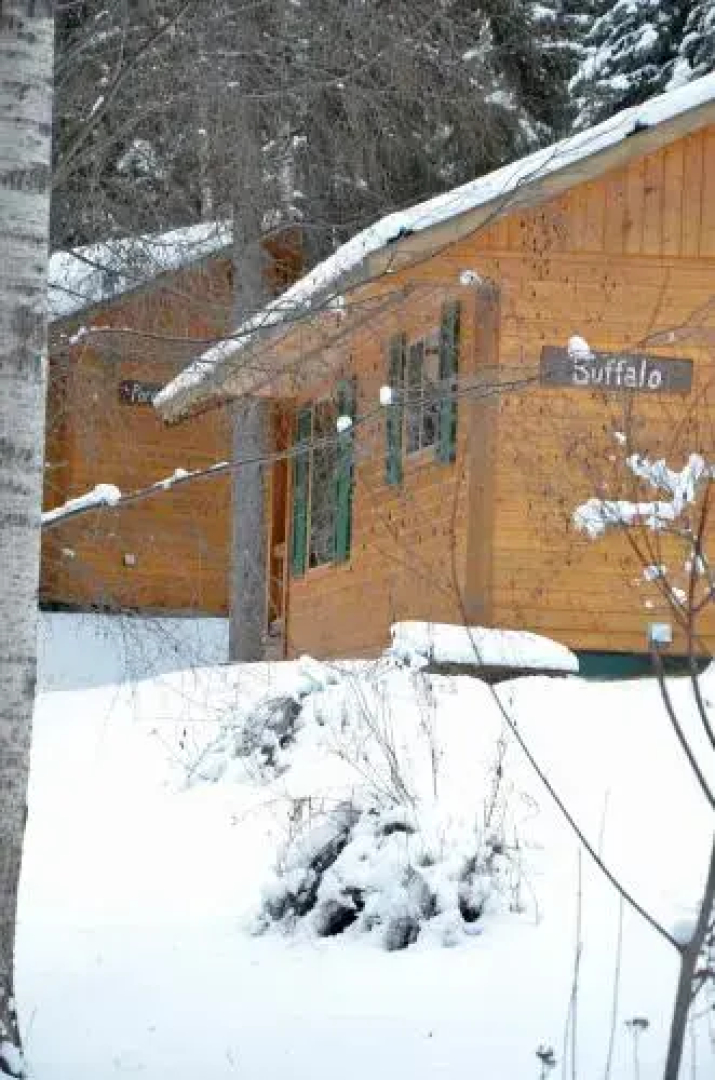 Hillside Lodge & Chalets