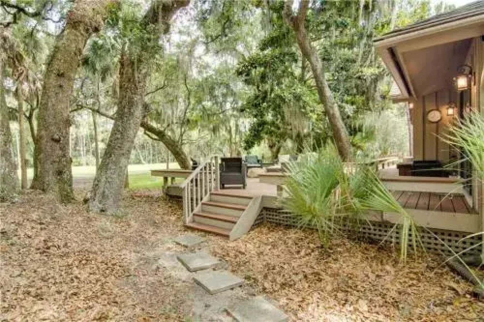 Bent Twig 2460 by RedAwning