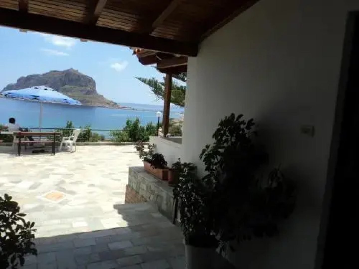 Paraschou Guesthouse