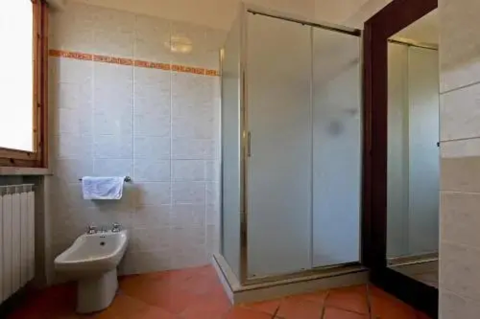 flat in chiantishire