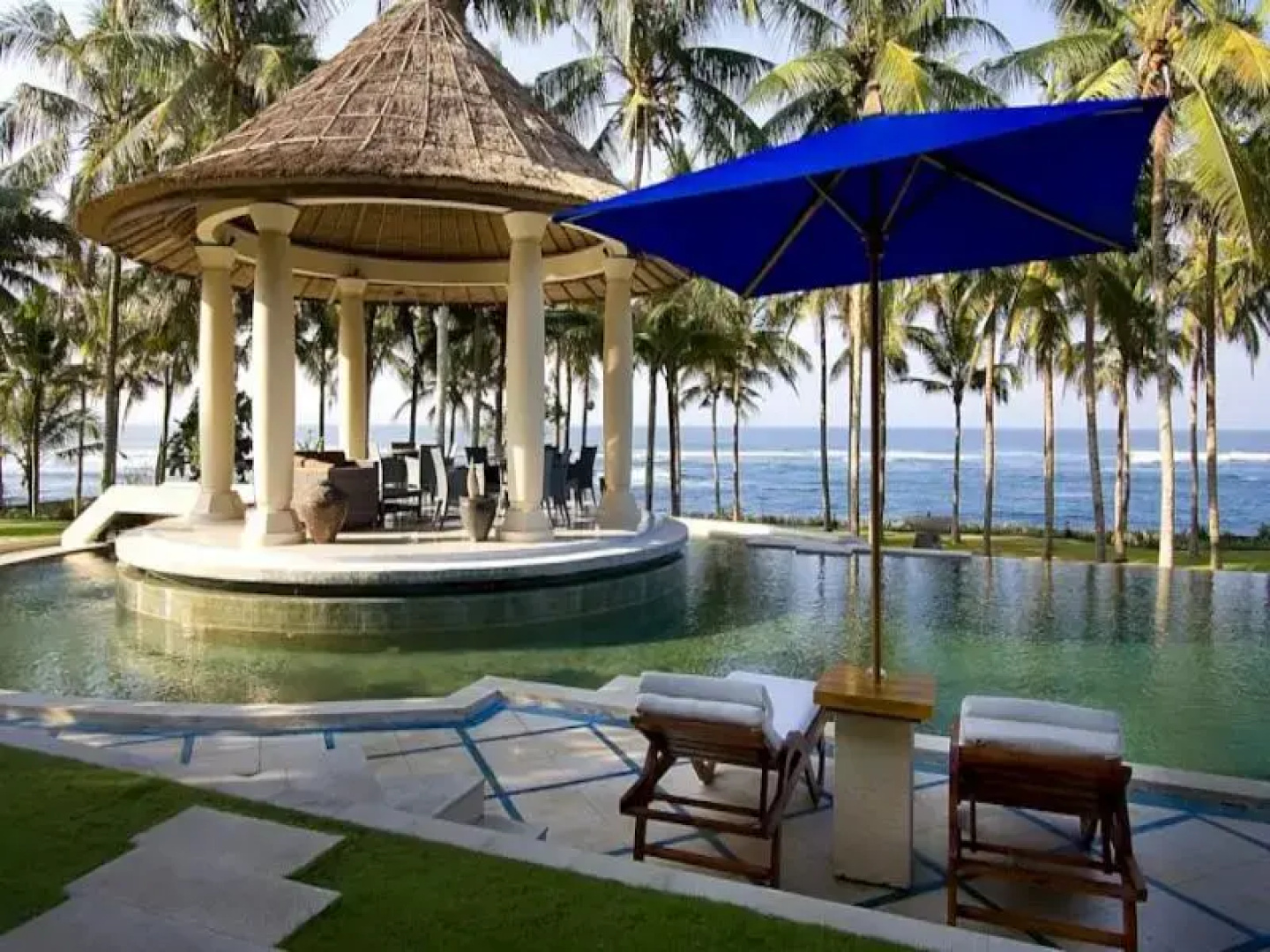 The Sahita Luxury Residence & Villa