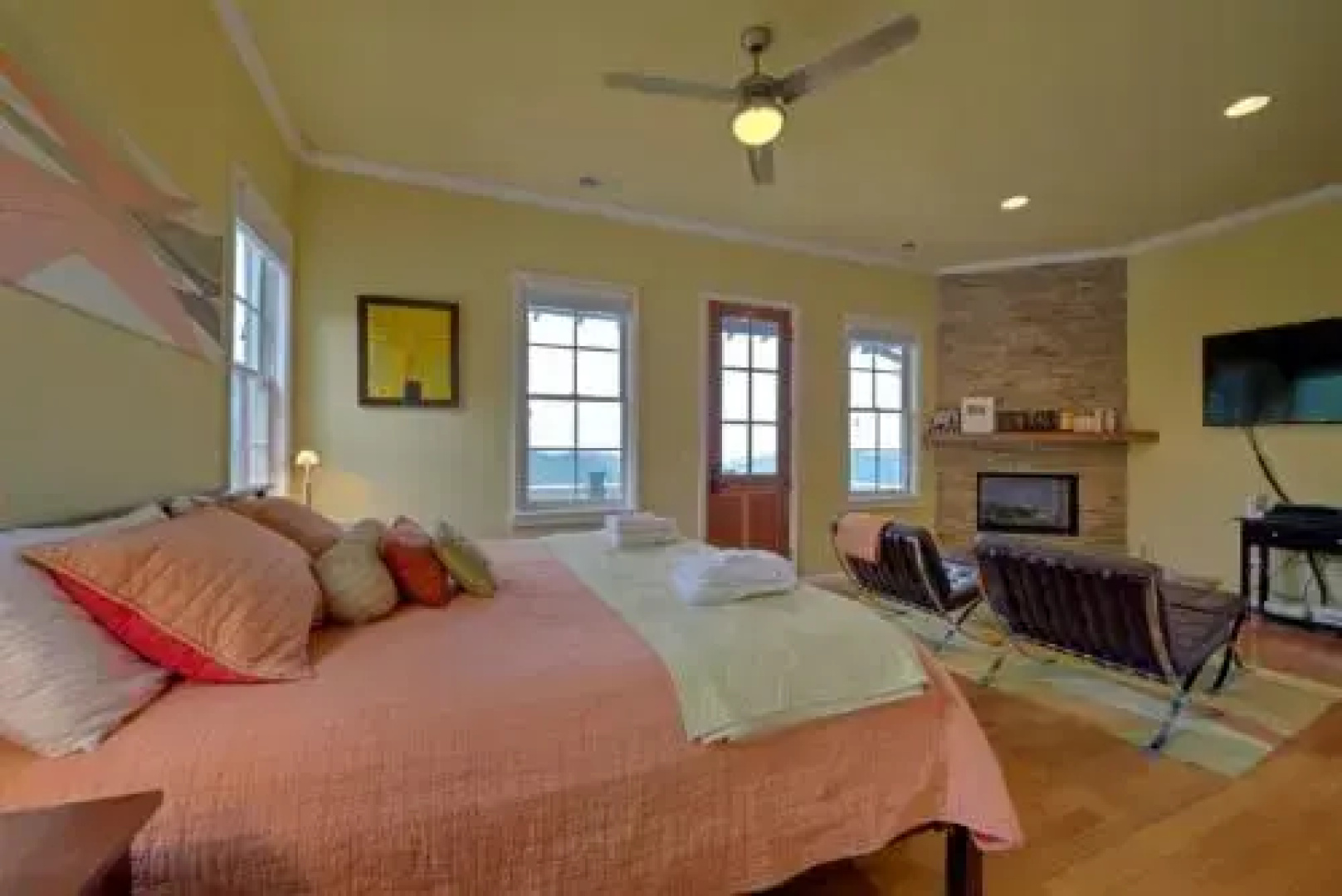 Emerald Sky - 3 Br Home