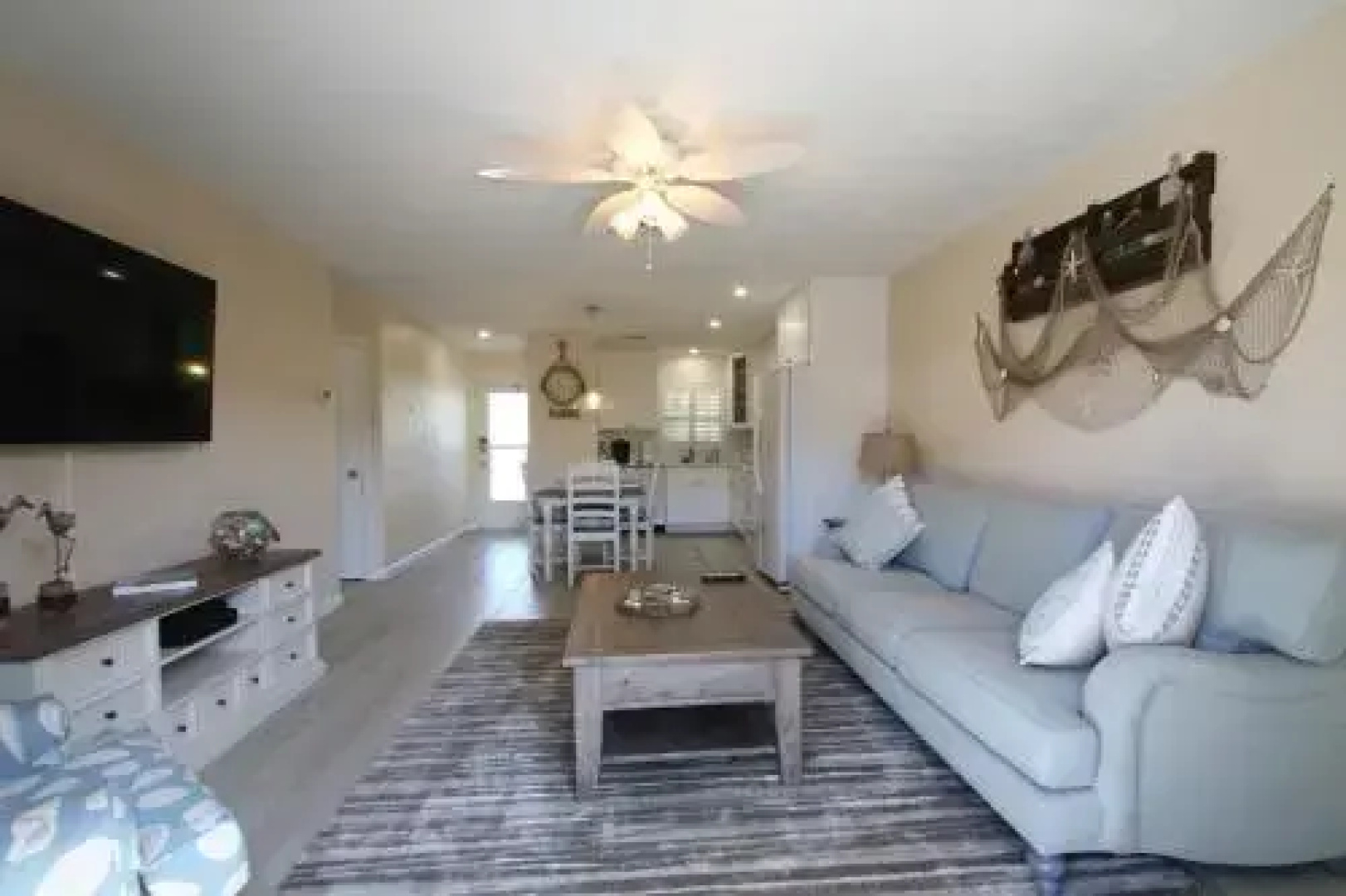 Beach Condo on Siesta Key Beach With Heated Pool