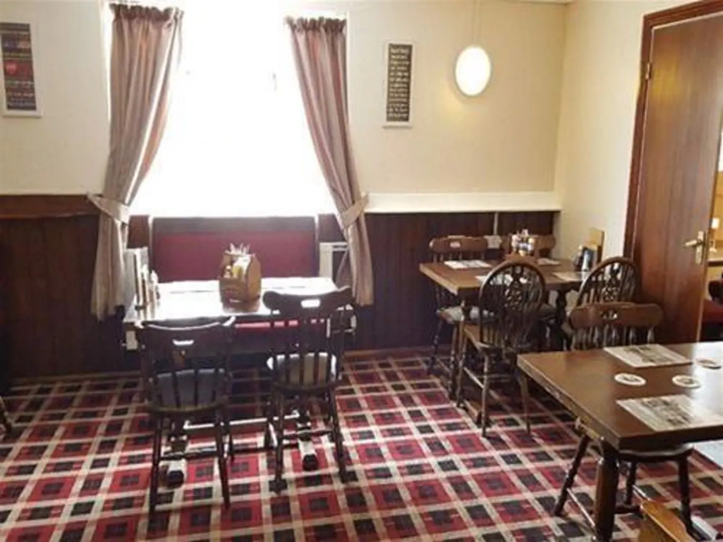 Royal Oak Hotel