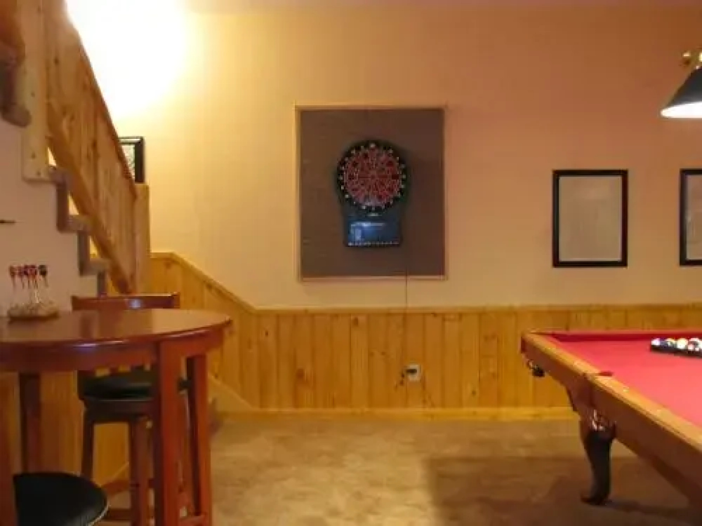 Laurel Haven - 2 Br home by RedAwning