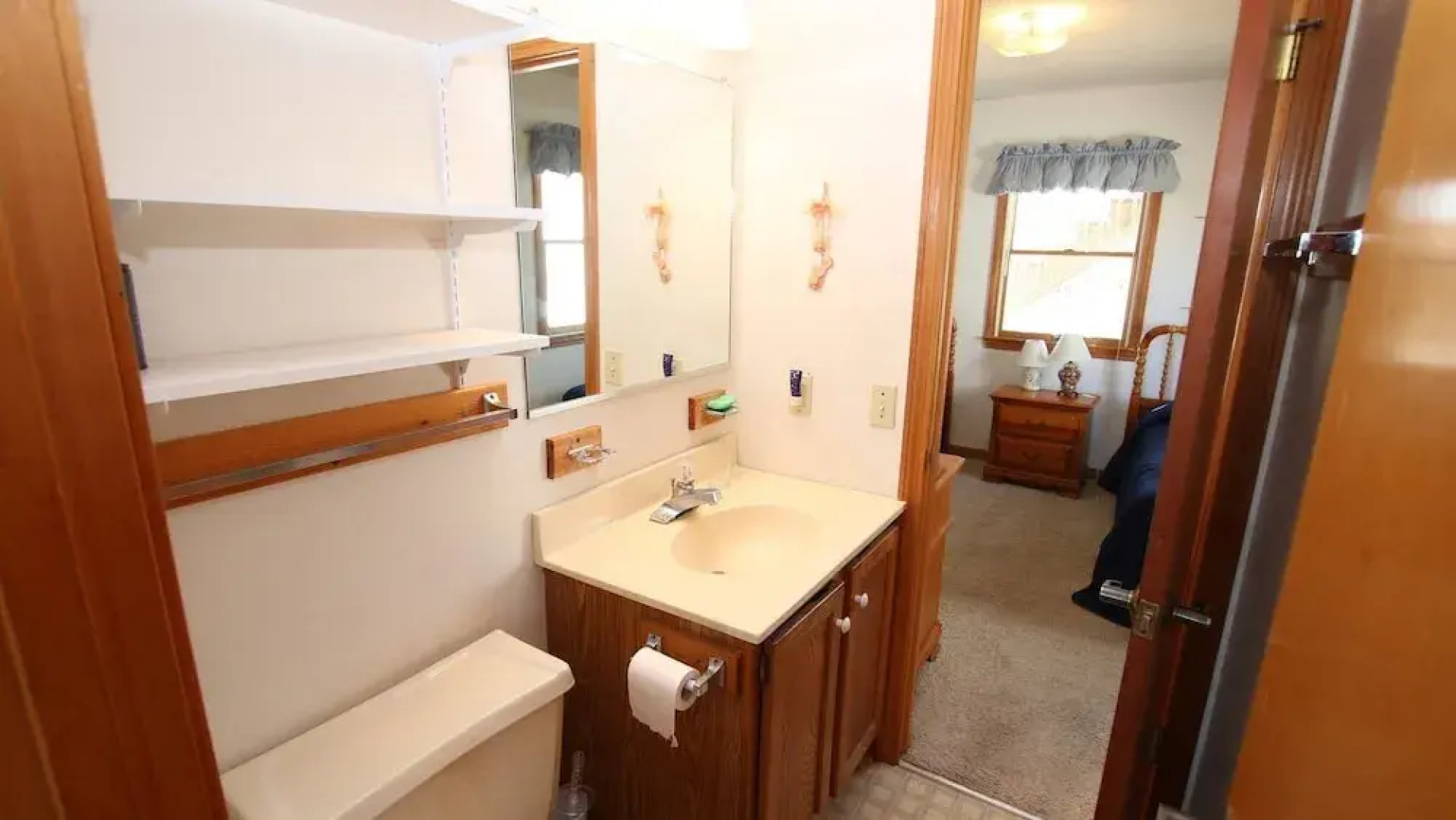Dolphin Watch - 4 Br Home