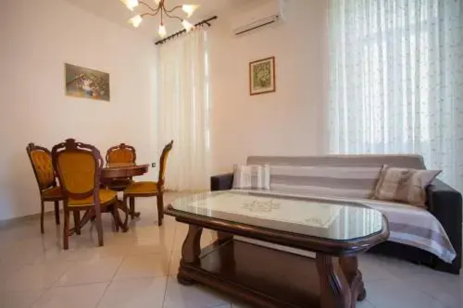 Aparment Kod Kule