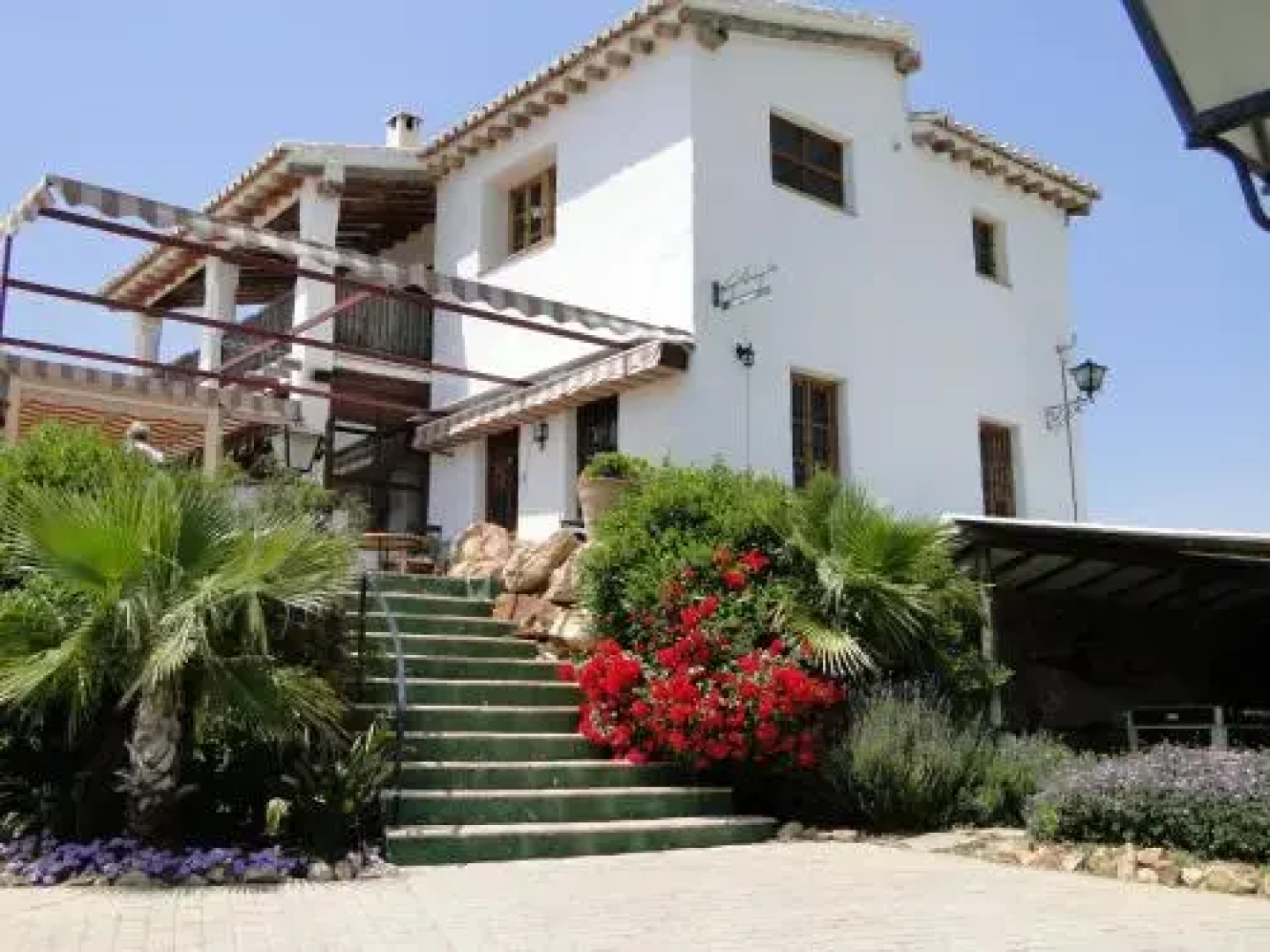 Cantueso Rural Cottages And Restaurant