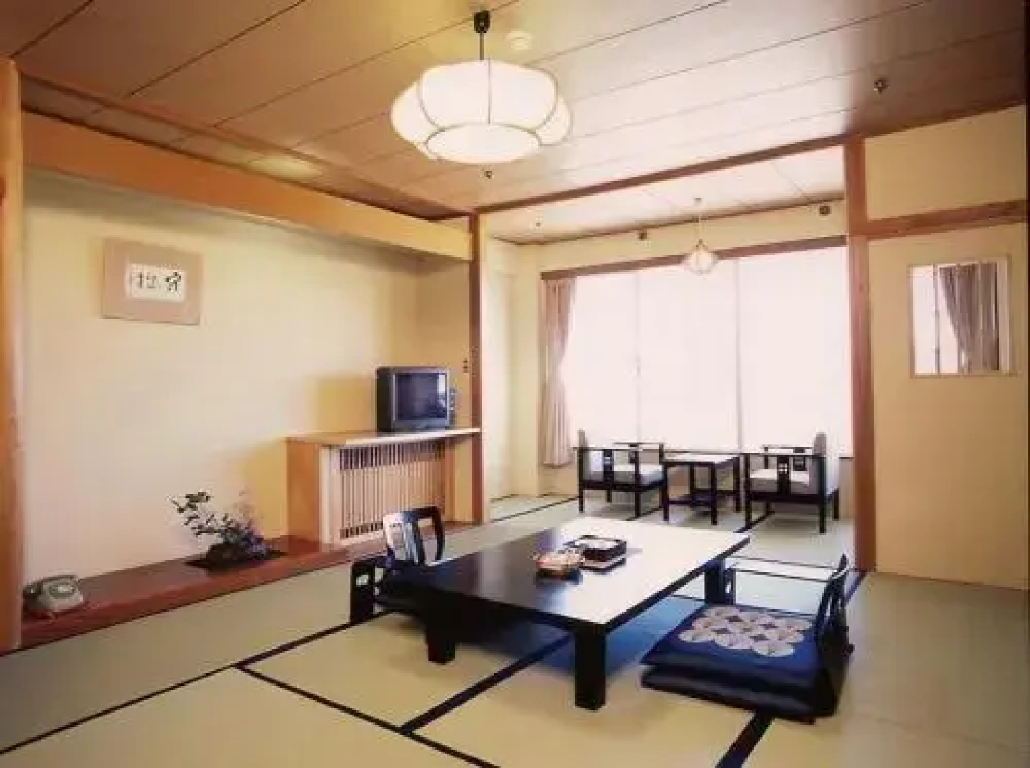 Ryotsu Yamaki Hotel