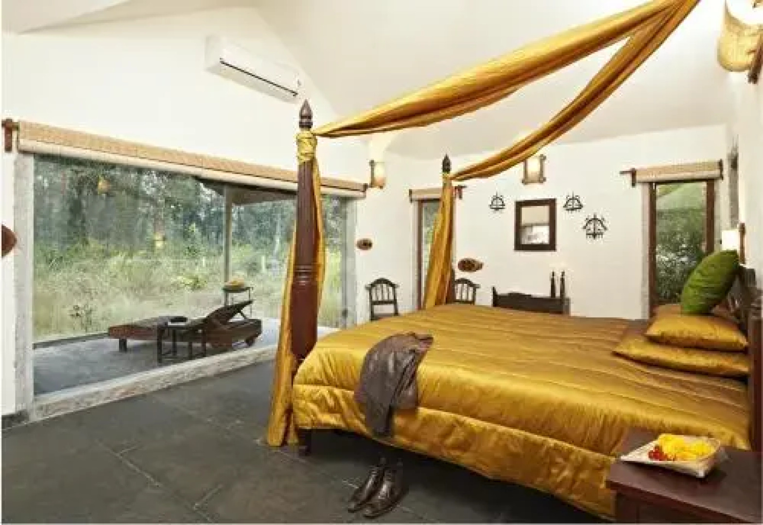 The Roaring Salvan County