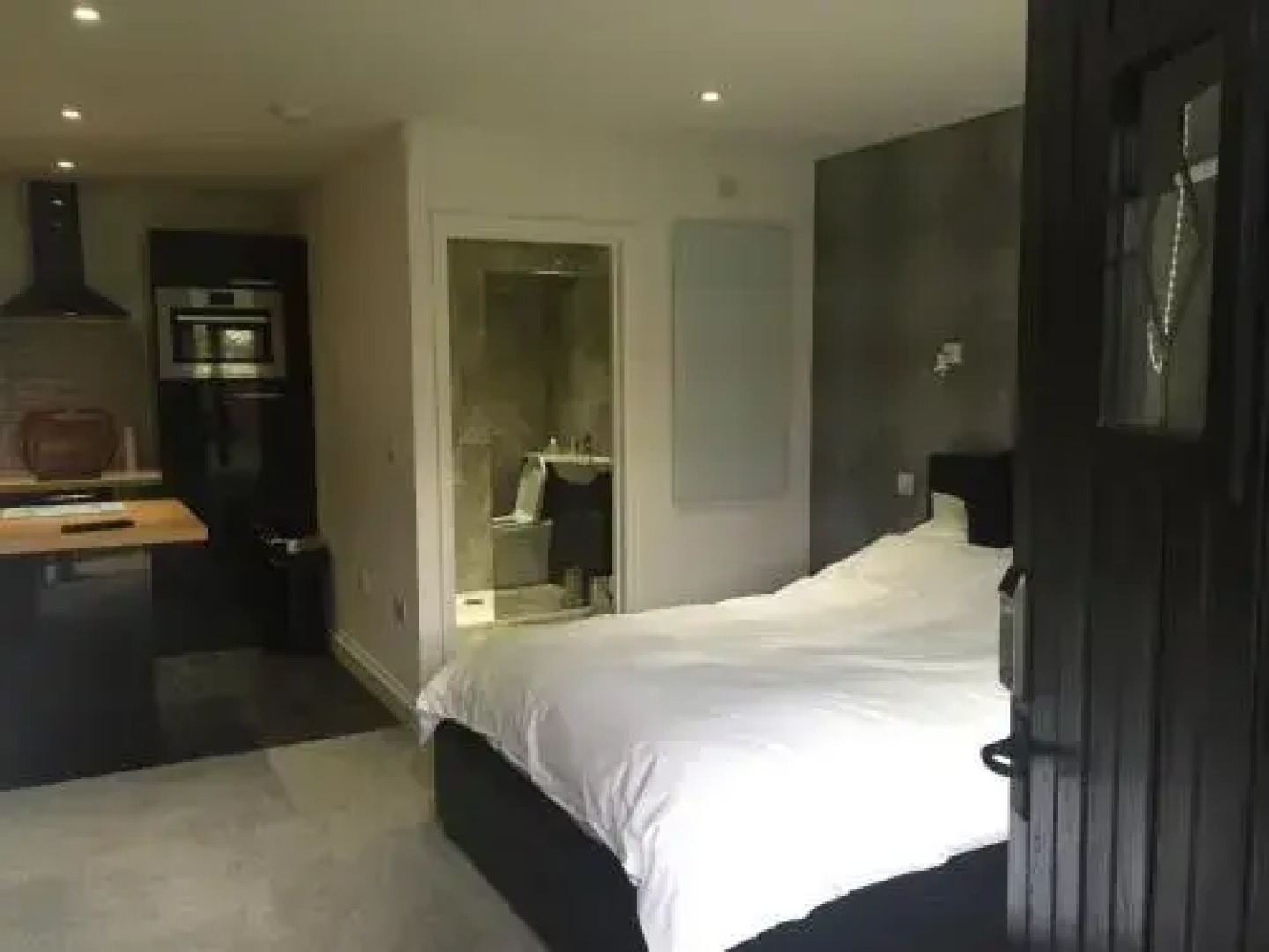 Barn Owl Lodge (Adults Only)