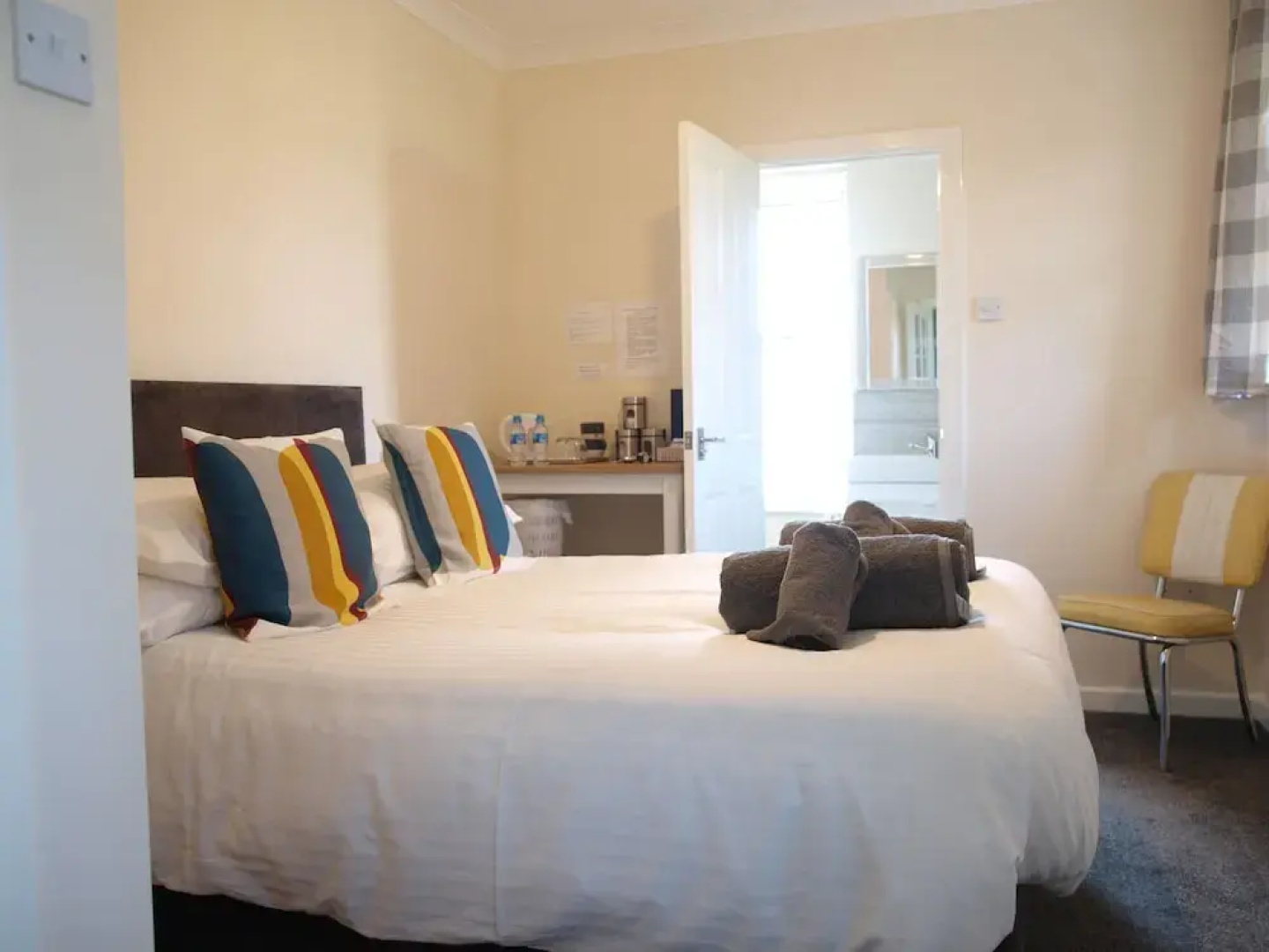 Holmsleigh Bed And Breakfast