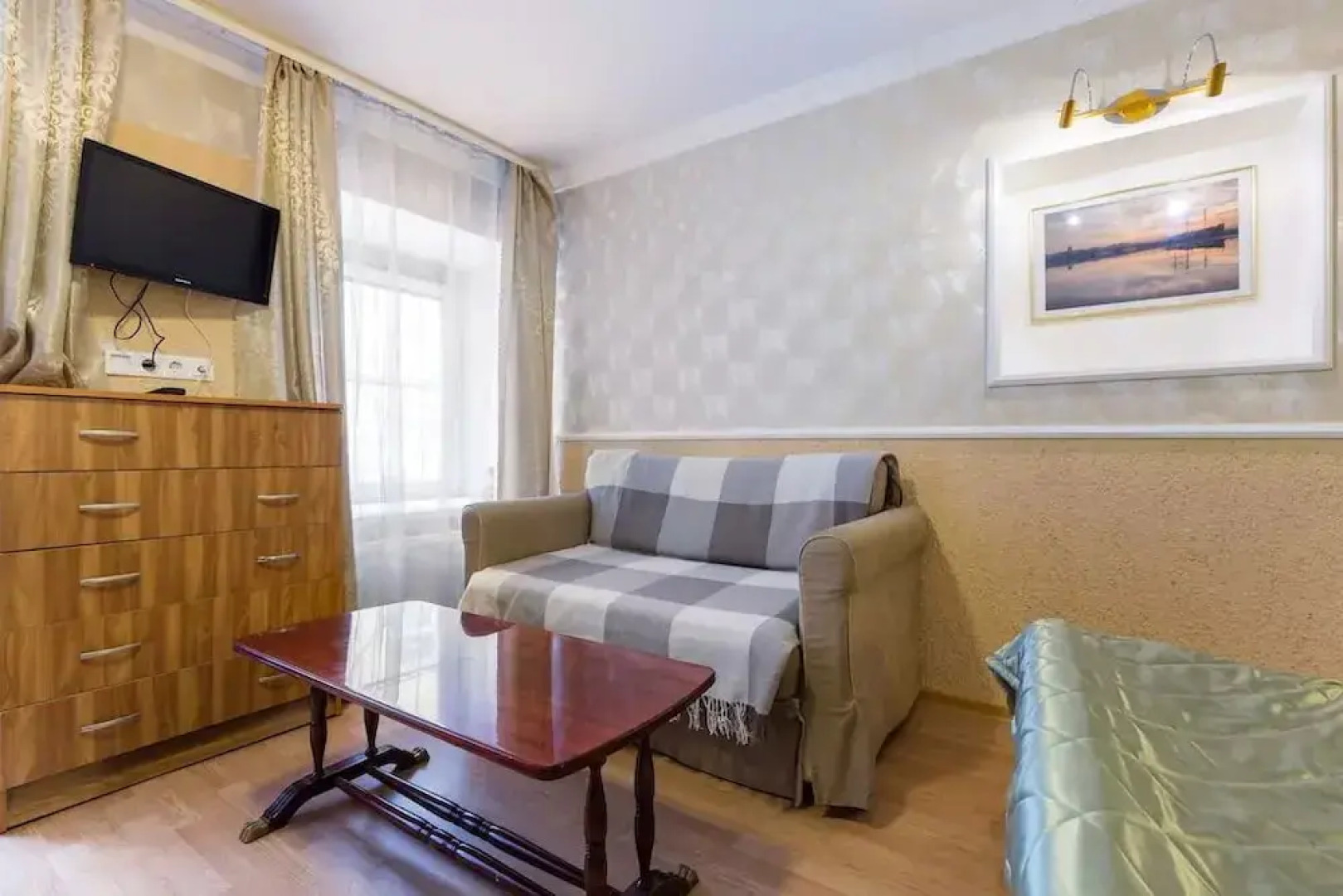 Студия на Казанской