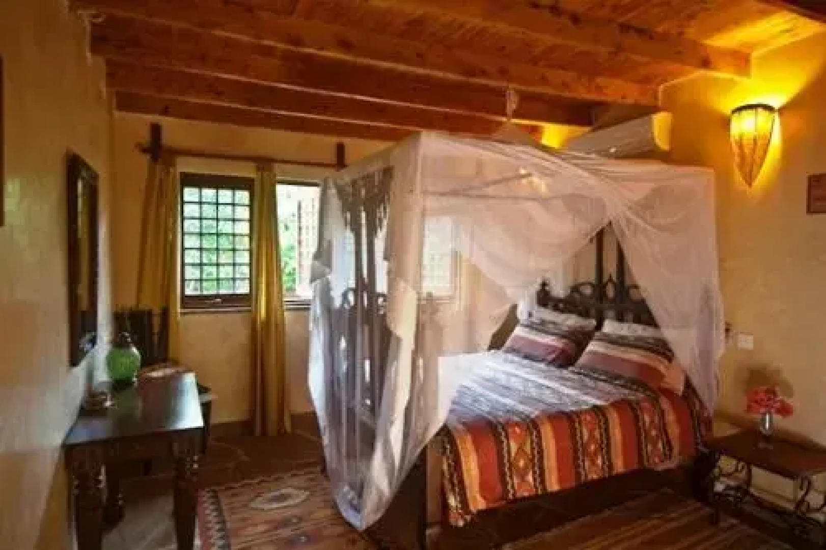 Kitu Kidogo Cottages