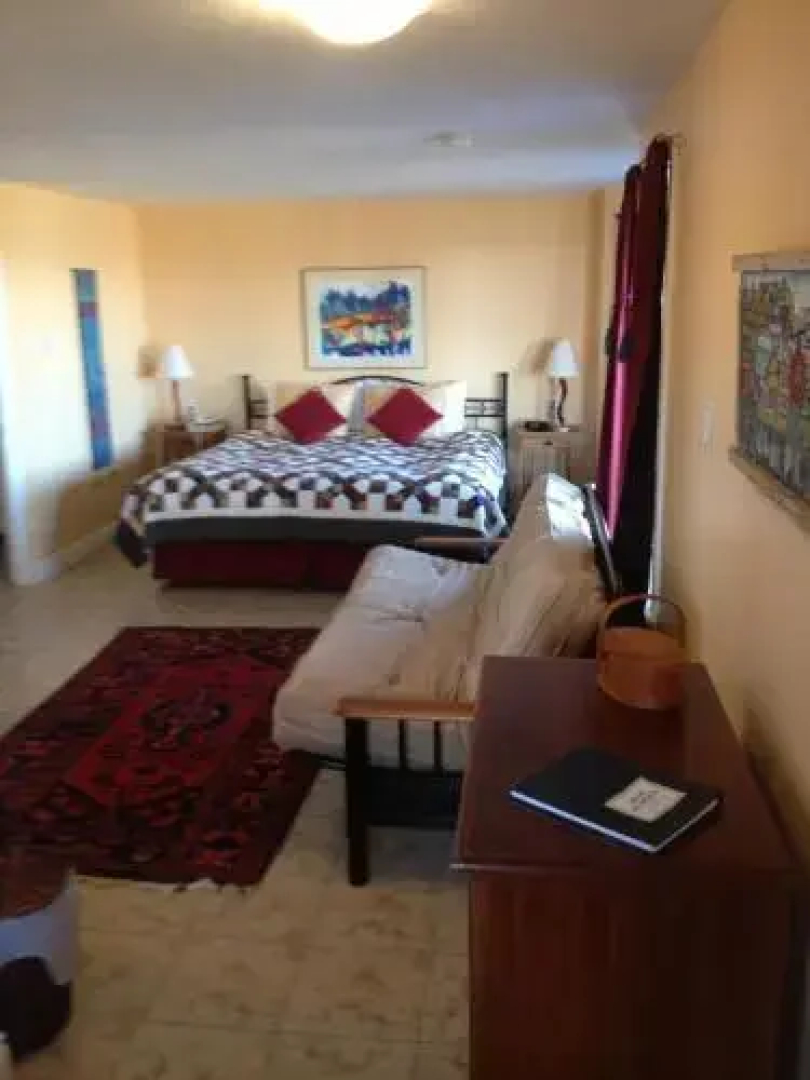 The Artisan Suites