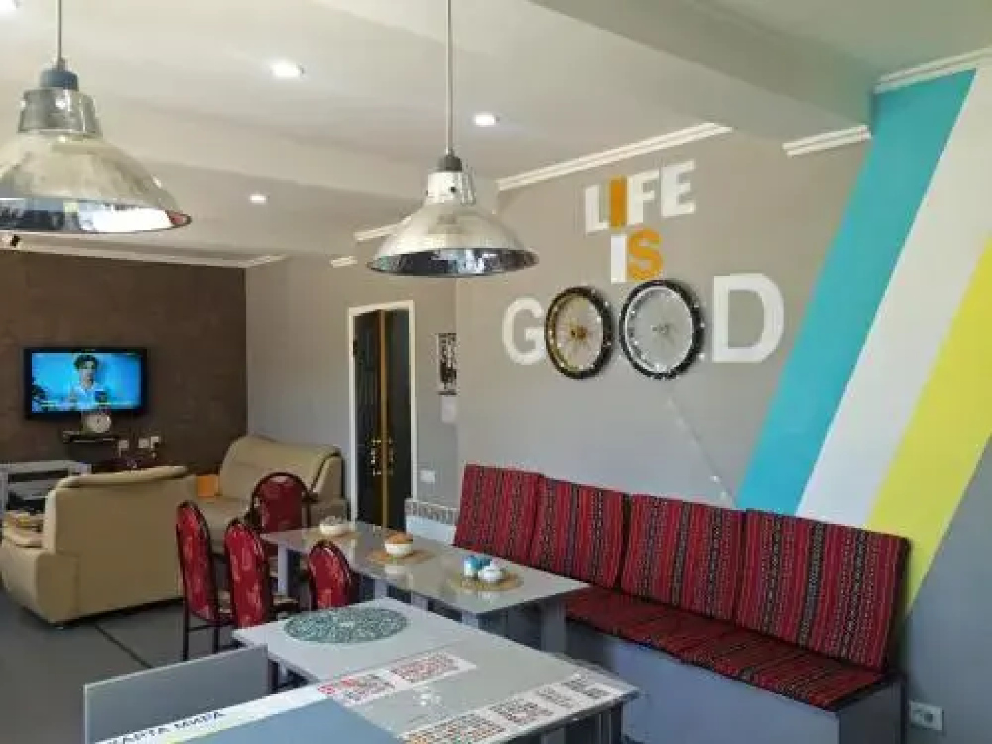 Duet Hostel