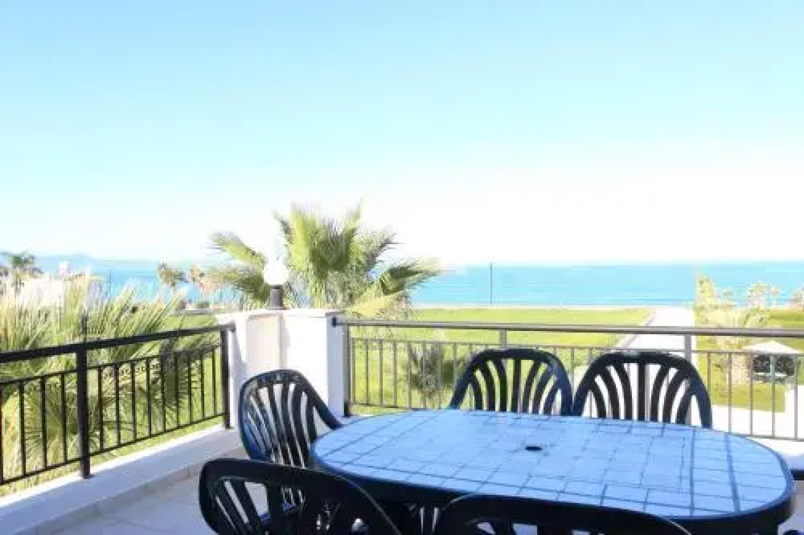 Sandy Coast Villas Amariliz