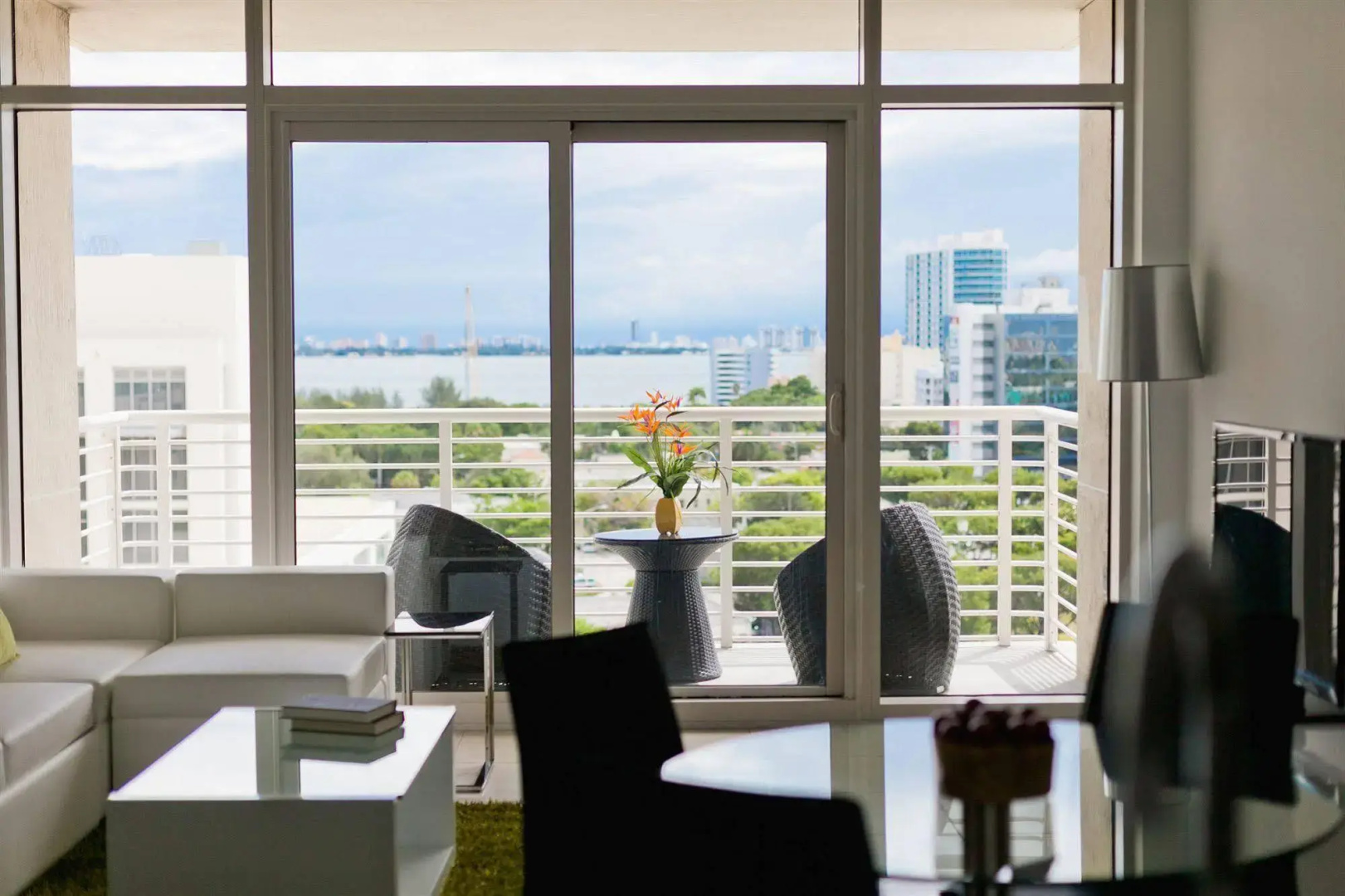 Design District Midtown Apartments by NUOVO