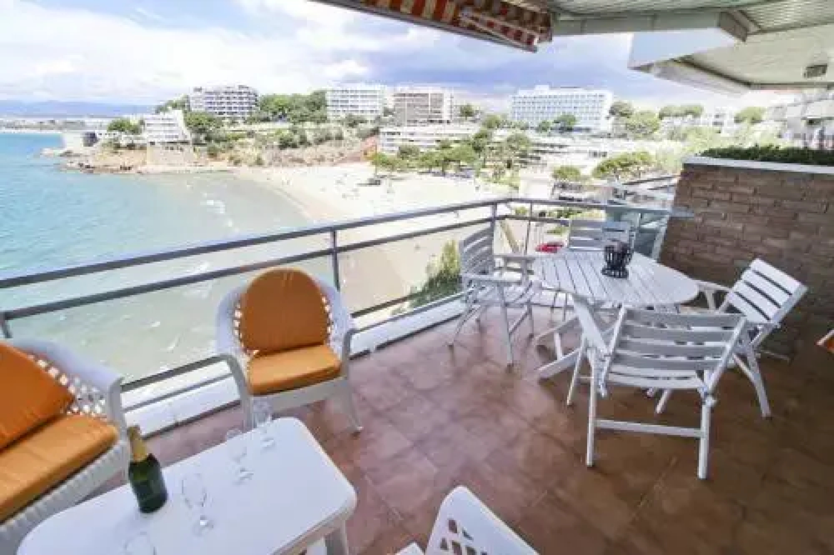 Itziar Planet Costa Dorada