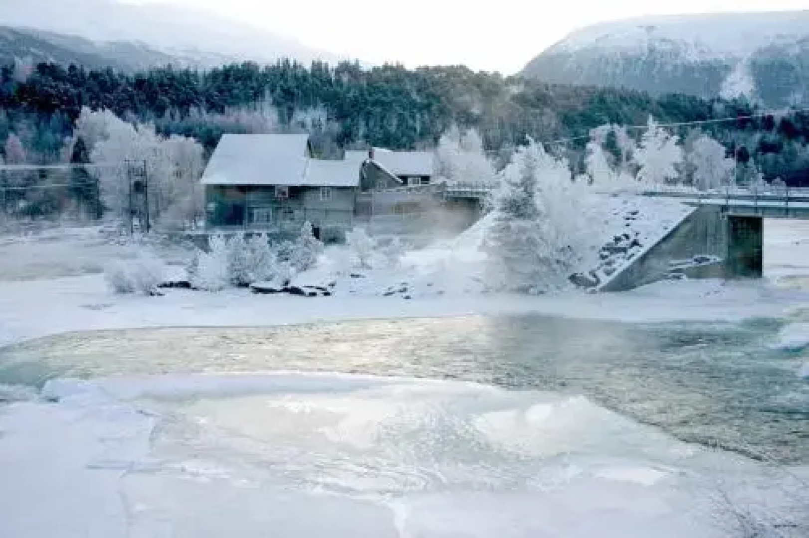 Pollfoss Gjestehus & Hotel
