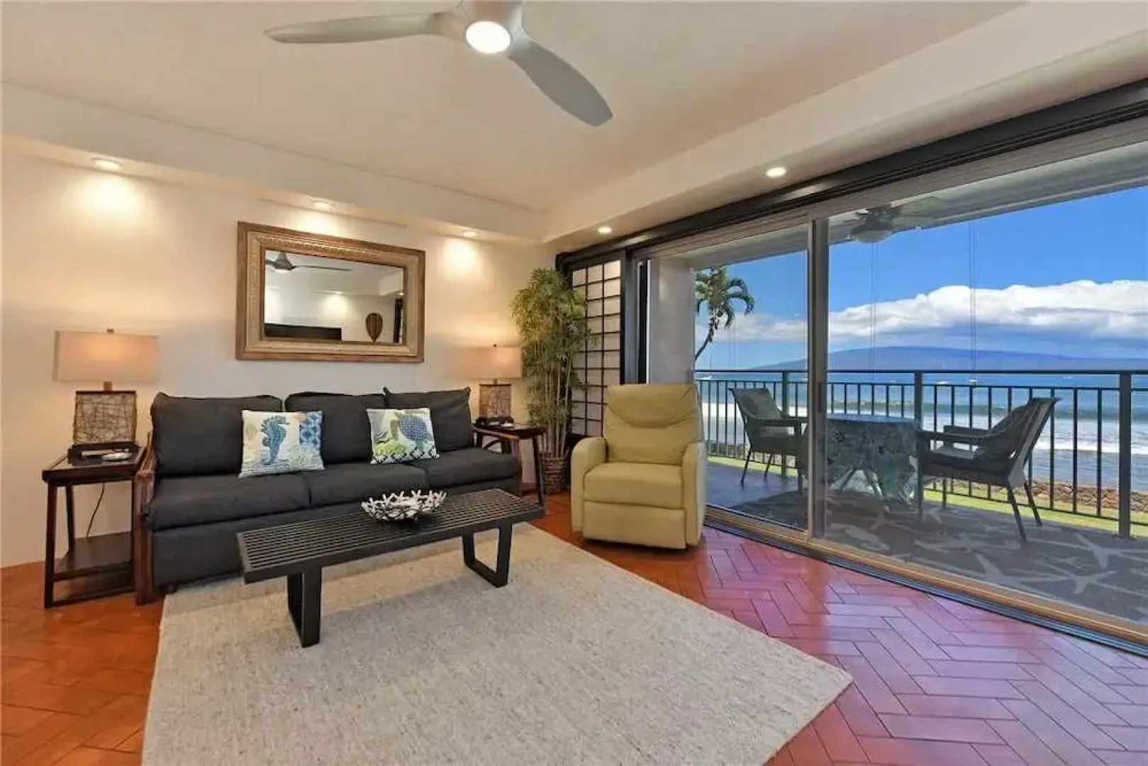 Lahaina Roads #204
