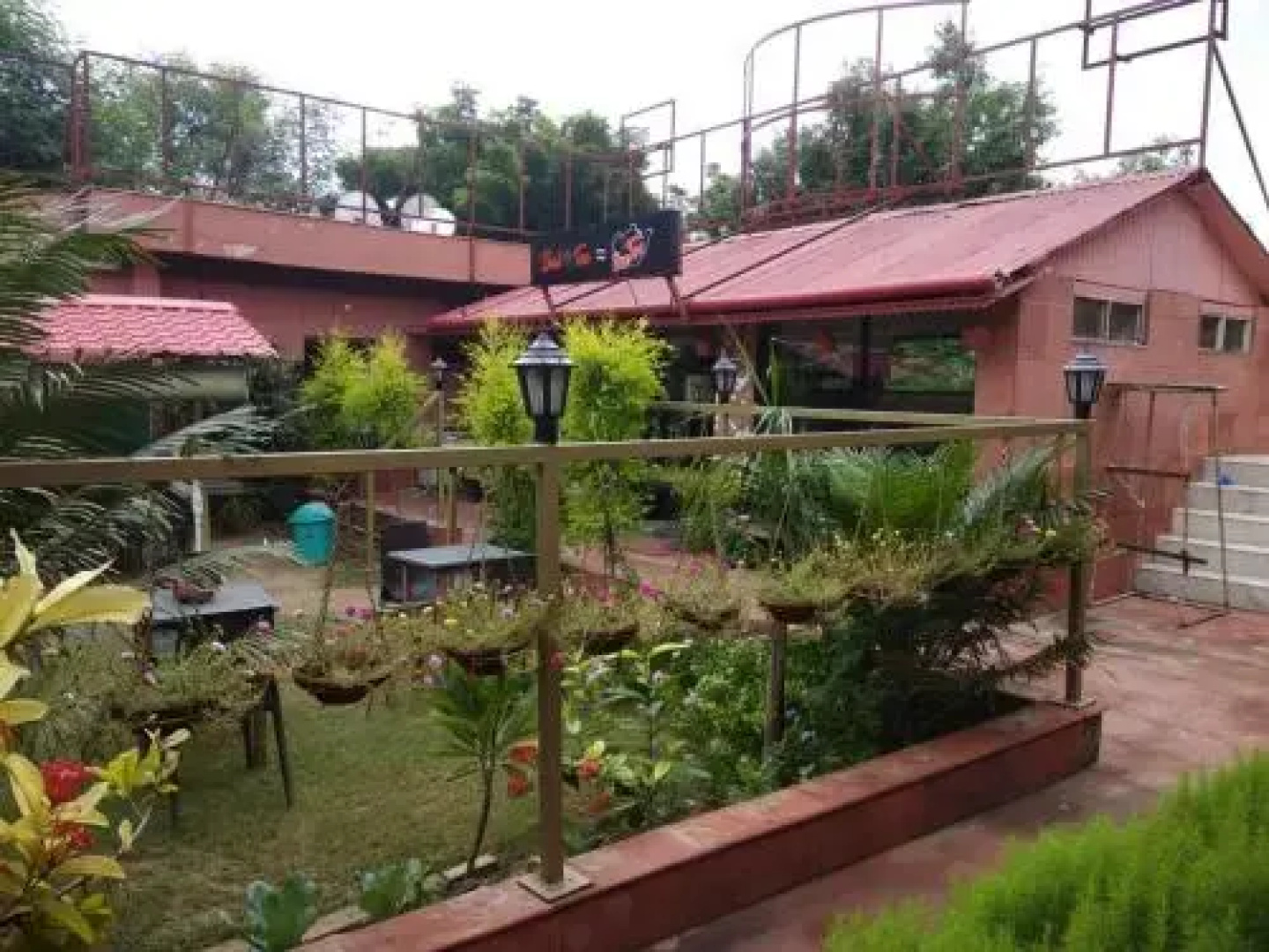 Aryans Taj Resort