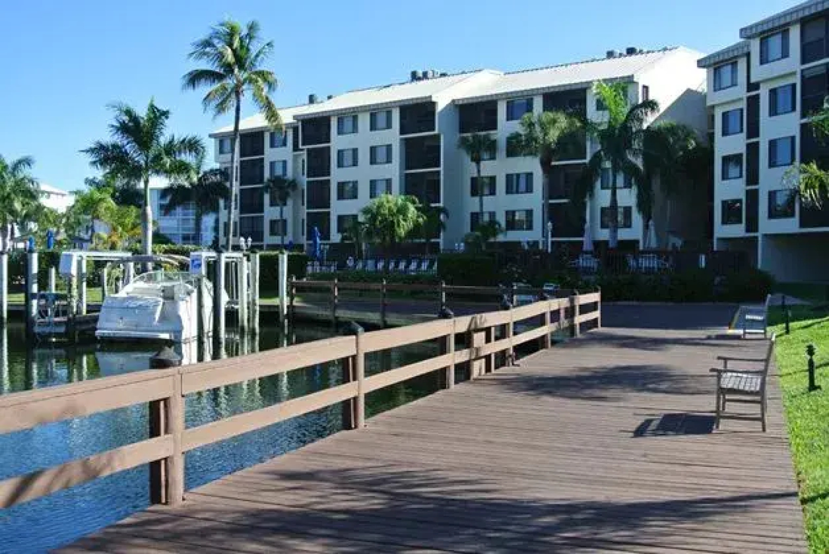 Santa Maria Harbour Resort 311