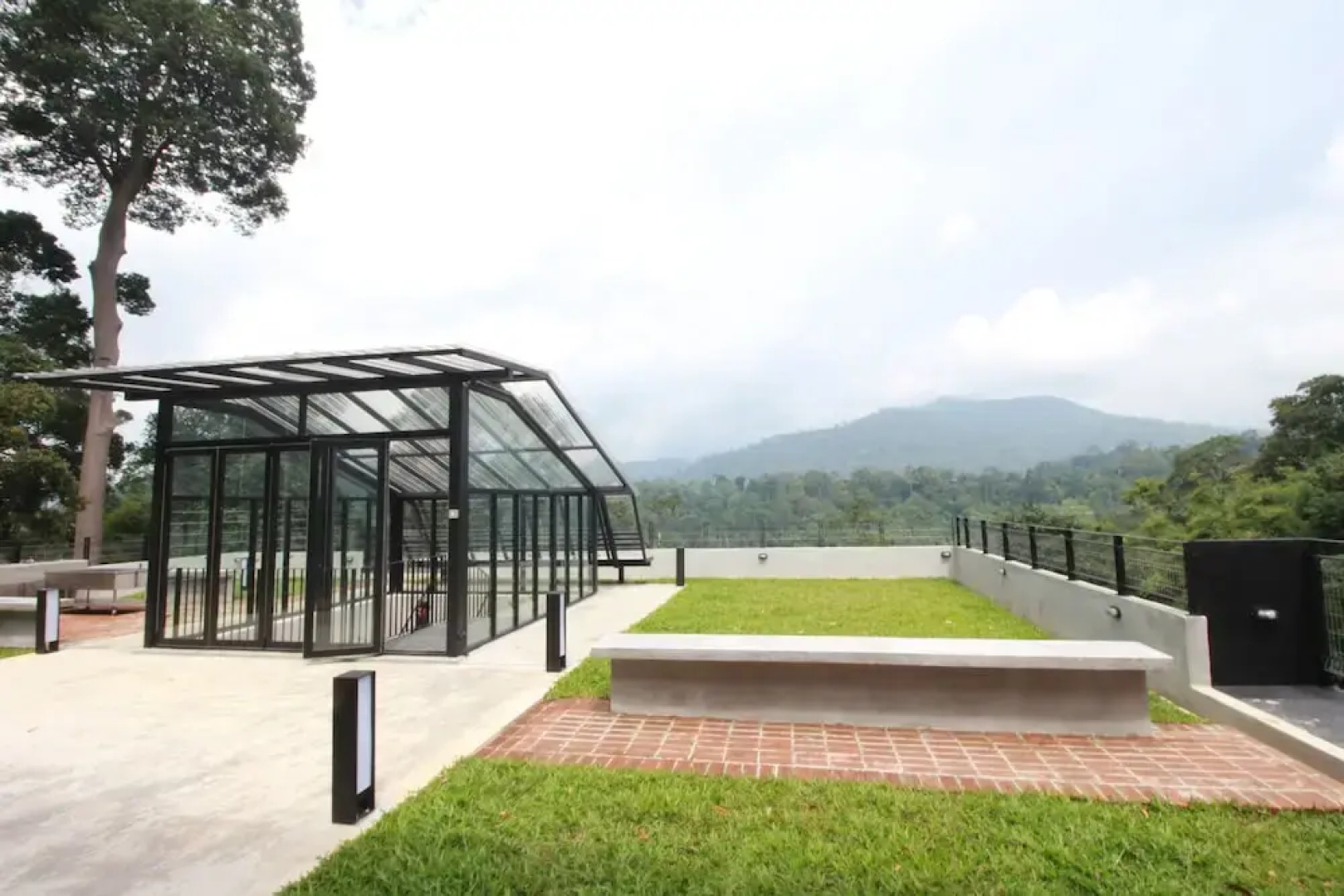 Anani Villa